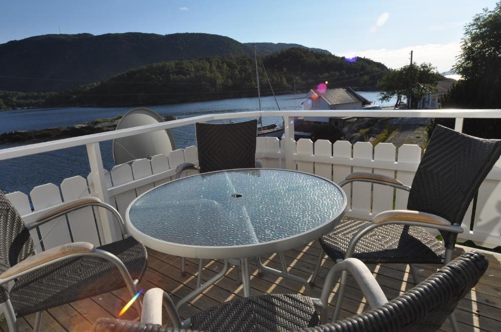 Gulen Dive Resort Dalsøyra Kültér fotó
